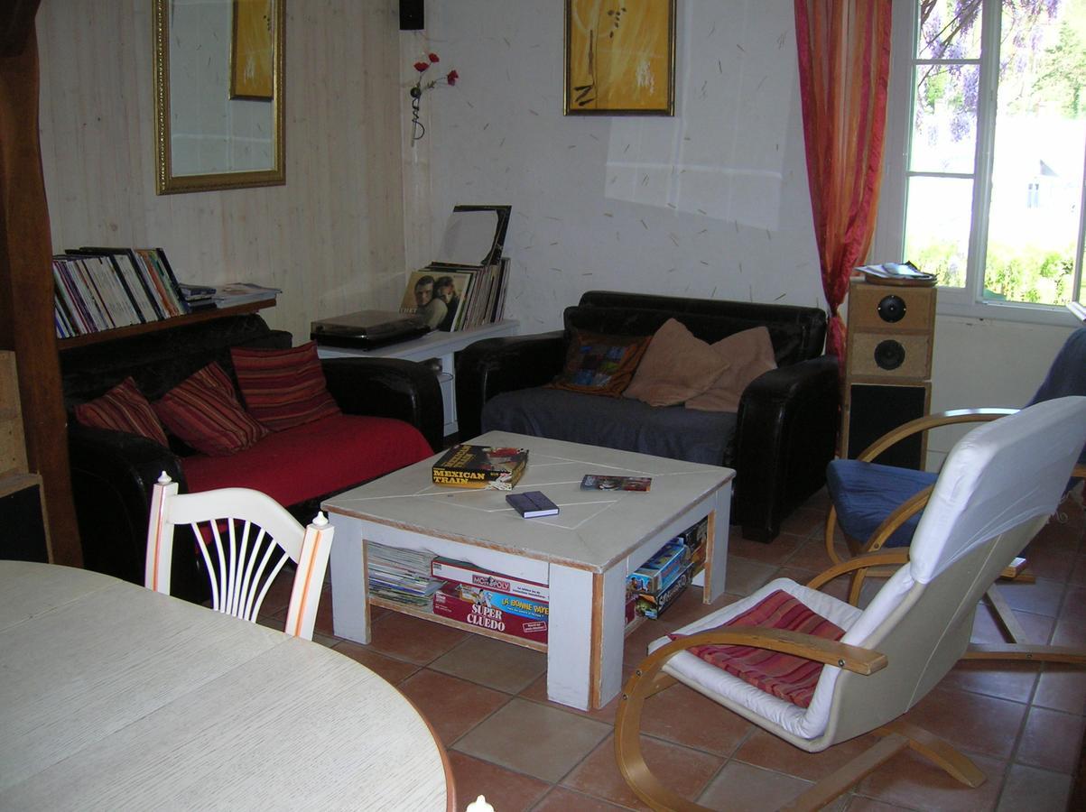 Le Petit Jardin Yoyo Hotel Monts Bagian luar foto